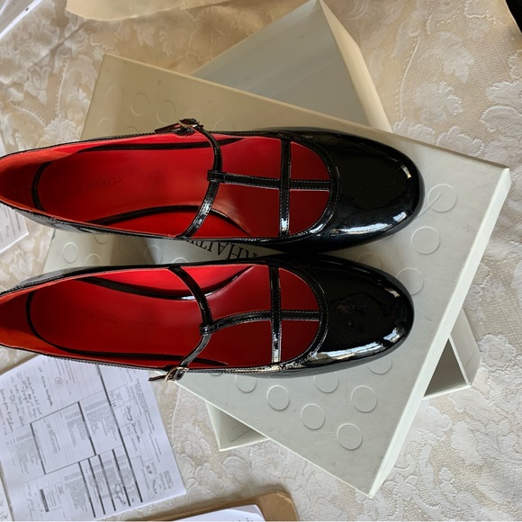 Khaite Fawn Patent Leather Pumps - Picture 2 of 8